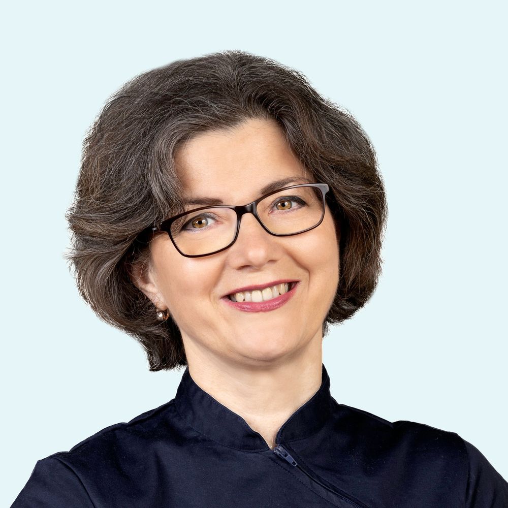 Dr. Anikó Papp